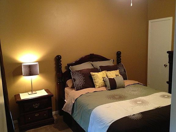 5th image of 19418 Maywood Falls Cir