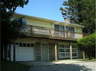 15 Marten Ave, Narragansett, RI 02882