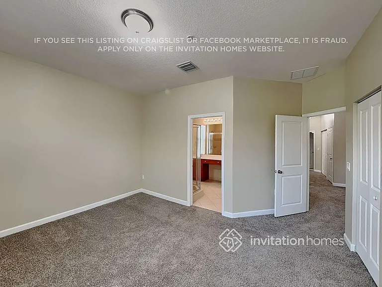12643 NW 32nd Ct #12643 — Photo 10
