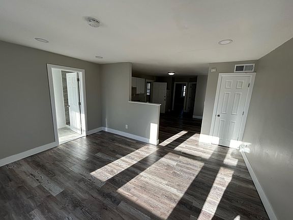 4th image of 767A Eastern Ave Floor 2