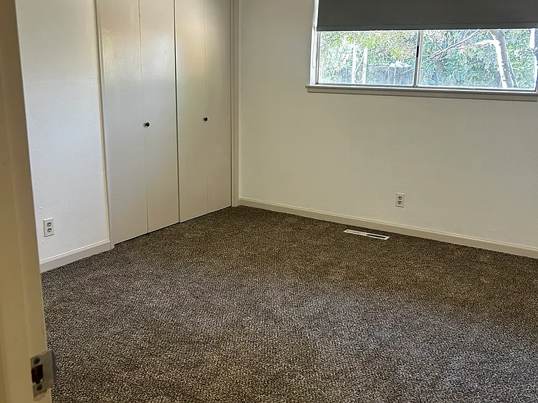 6515 N Orchard St — Photo 12