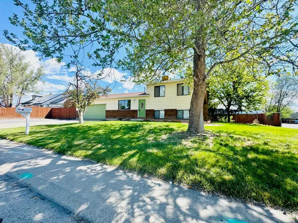 496 Fruitwood Dr, Grand Junction, CO 81504