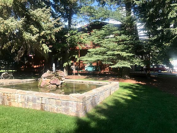 Pond and Fountain to lower Mastr BdRm