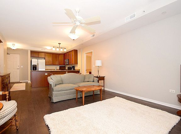 3rd image of 135 S York St Unit 204