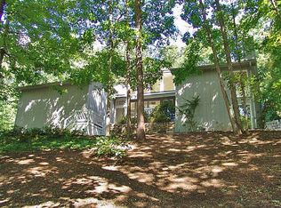 4946 Fawn Dell Rd, Roanoke, VA 24018