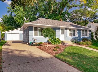 1174 Norbert Ln, Saint Paul, MN 55116