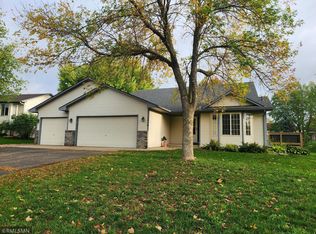 1014 Meadow St, Cologne, MN 55322