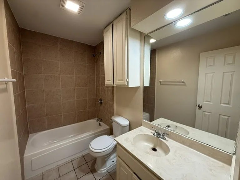 126 Atlanta Dr — Photo 13