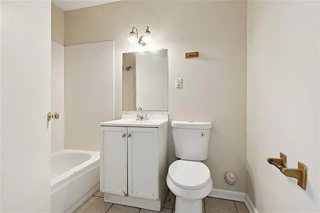 601 Mehle St #B — Photo 6