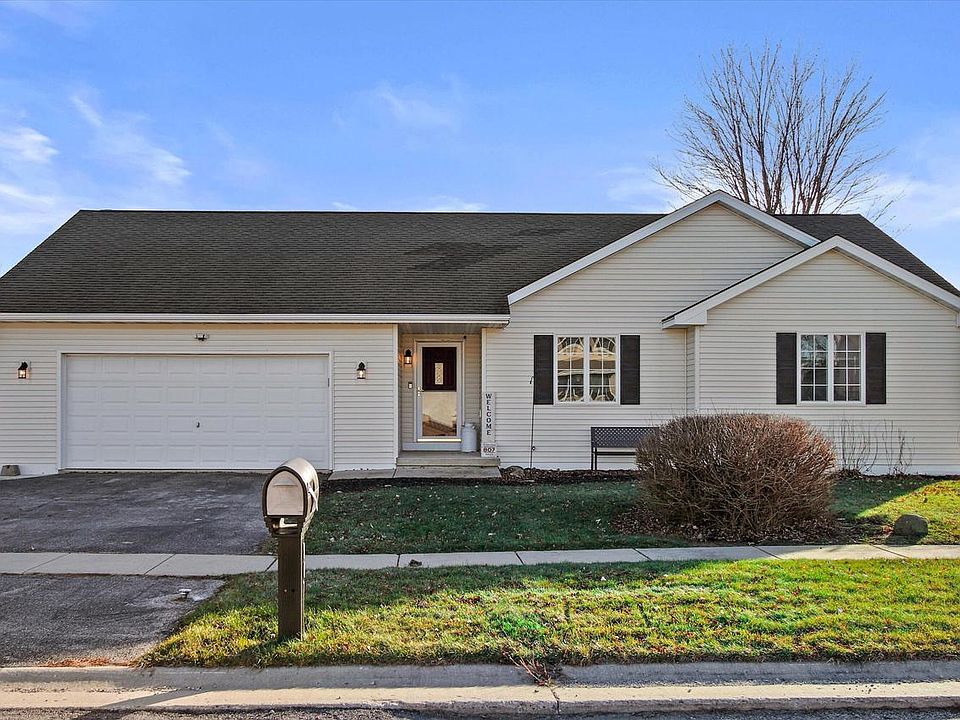 1st image of 807 Sunnyside DRIVE