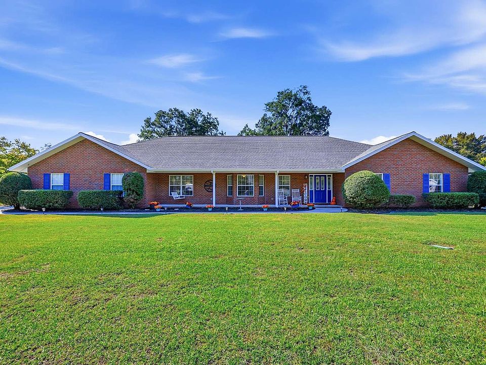 1st image of 244 SW Loblolly Pl