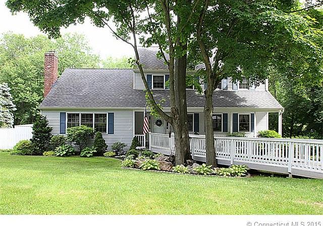 1st image of 31 Pepperwood Ln