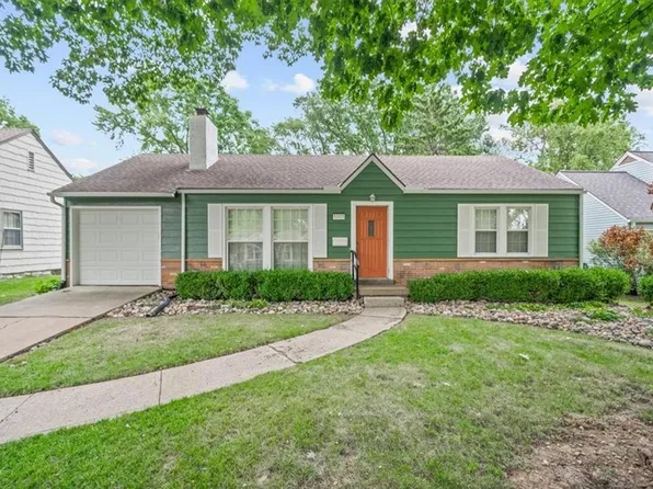 5333 Birch St, Roeland Park, KS 66205