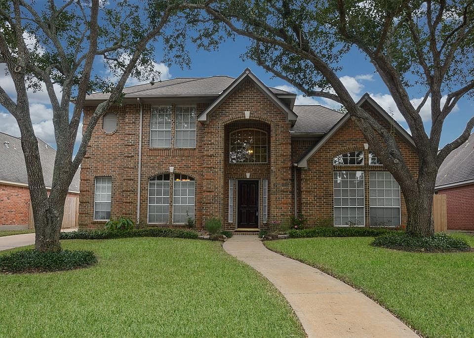1st image of 1015 Rosemeadow Dr