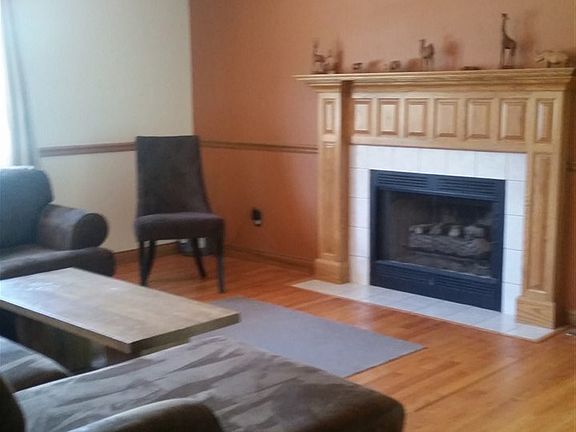 3rd image of 3740 E Newport Ct