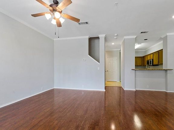 5th image of 2220 Stonepark Pl