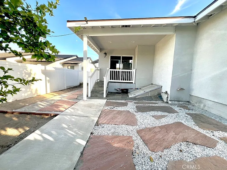 6628 N Golden West Ave — Photo 24