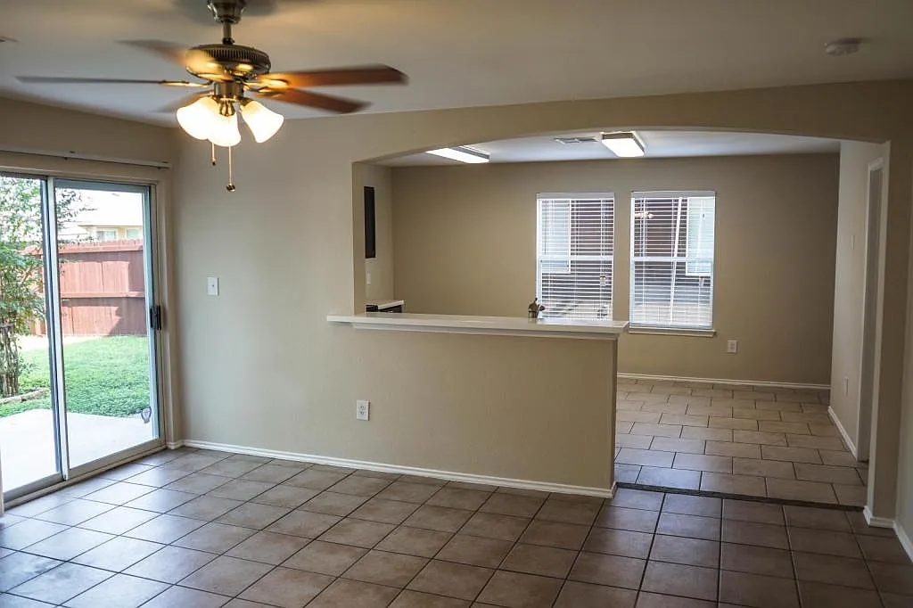 5920 Los Dios Place — Photo 4
