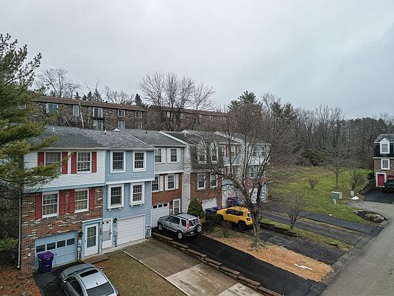 3rd image of 159 Ligonier Ln