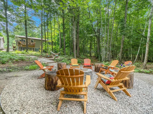 2270 Griner Pkwy, Interlochen, MI 49643