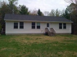 58 Sunnybrook Farm Rd, Bridgton, ME 04009