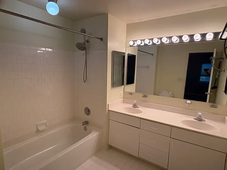 9 Tintern Ct #202 — Photo 5