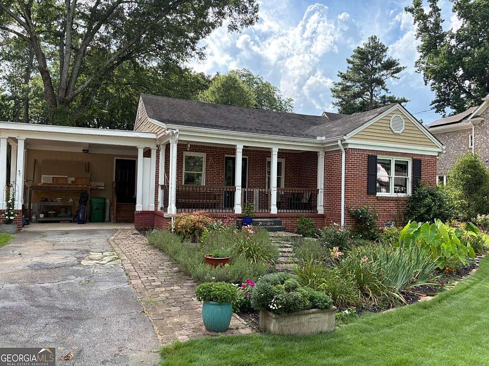 1st image of 1232 Kingsley Cir NE