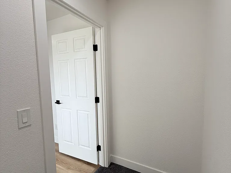 930 Barbara Ln #ADU — Photo 11