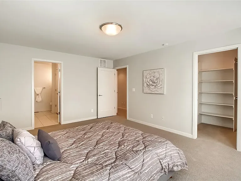 3464 Albion St — Photo 20