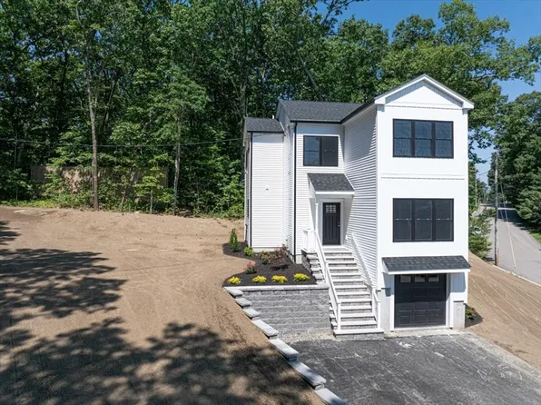 296 Central St, Milford, MA 01757