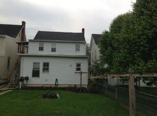28 S 4th St, Denver, PA 17517