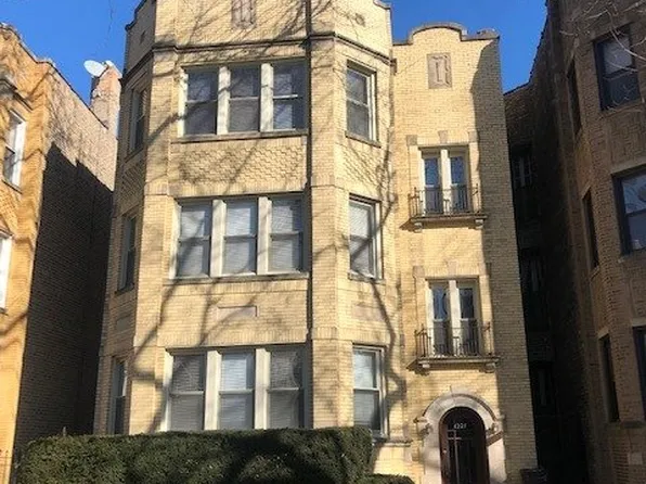 6221 N Talman Ave #G, Chicago, IL 60659