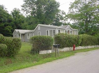 212 Woodland Ave, Narrows, VA 24124
