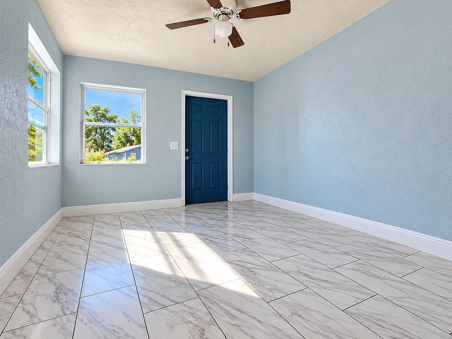 1 bed, 1.0 bath, 200 sqft, $850 — Photo 3