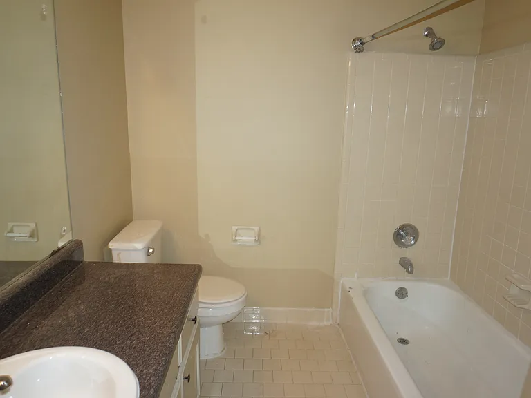 6525 Castle Creek Ln — Photo 20