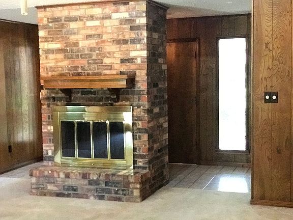 Wood burning walk-around F/P