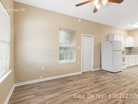 5th image of 931 W Rosewood Ave #102