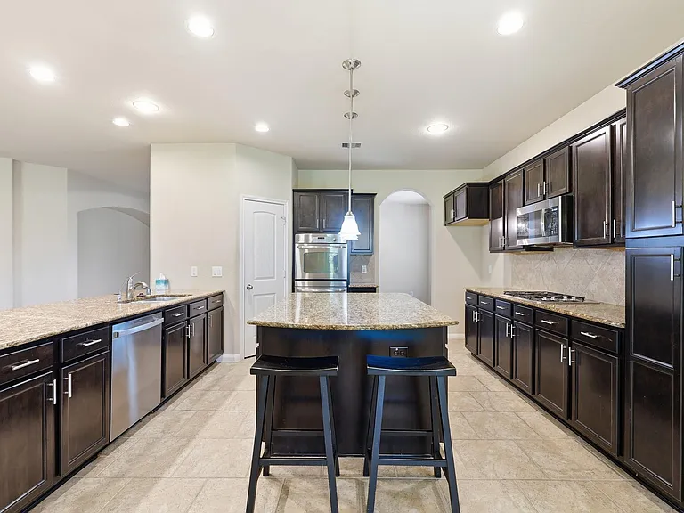 5815 Creek Crossing Ct — Photo 17