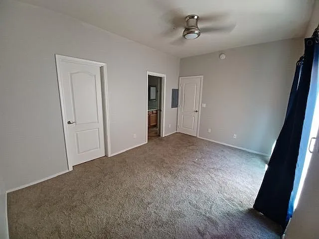 8940 W Olive Ave — Photo 14