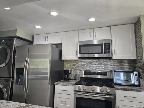 2055 Lakeridge Cir Unit 301, Chula Vista, CA 91913