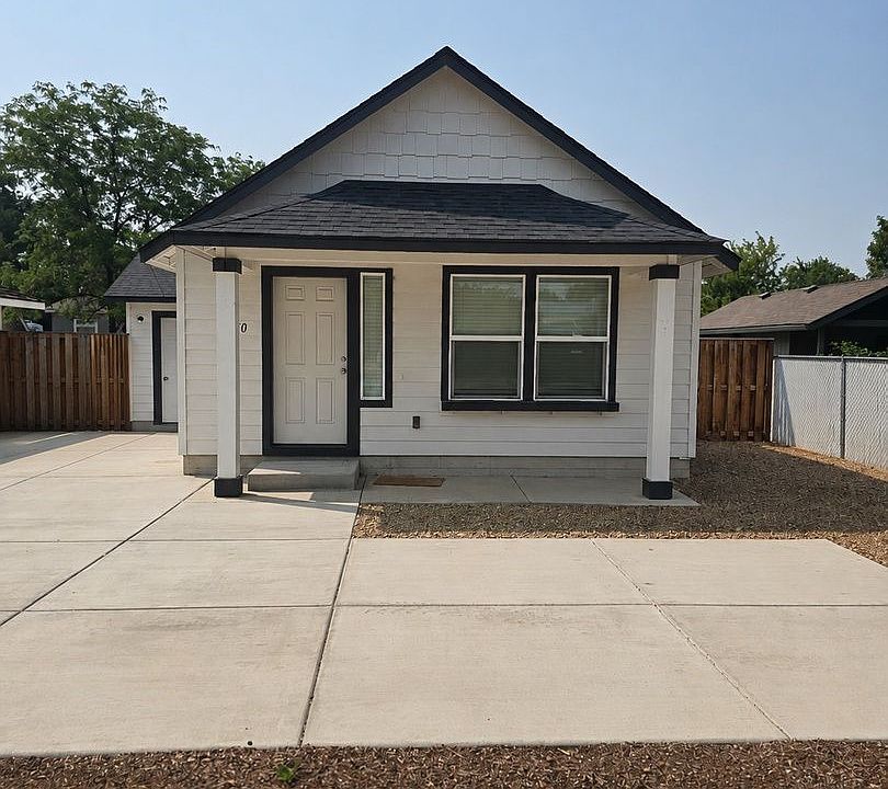 1st image of 2340 SW Quartz Ave