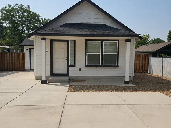 2340 SW Quartz Ave, Redmond, OR 97756