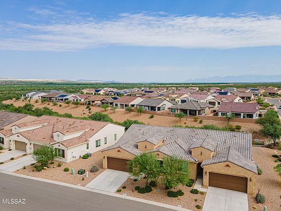 2nd image of 1377 E Basalt Dr