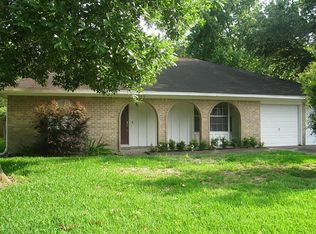 1003 Pecan Dr, League City, TX 77573