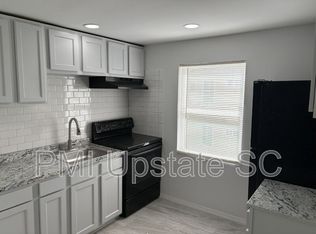 201 Chandler Dr APT 16D, Gaffney, SC 29340