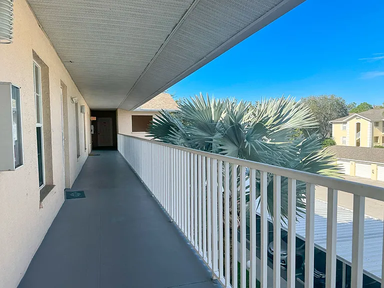 3250 Cypress Glen Way #424 — Photo 12
