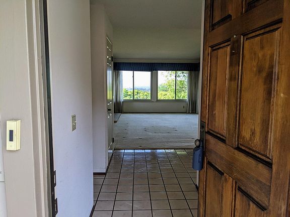 3rd image of 7340 Via Laguna