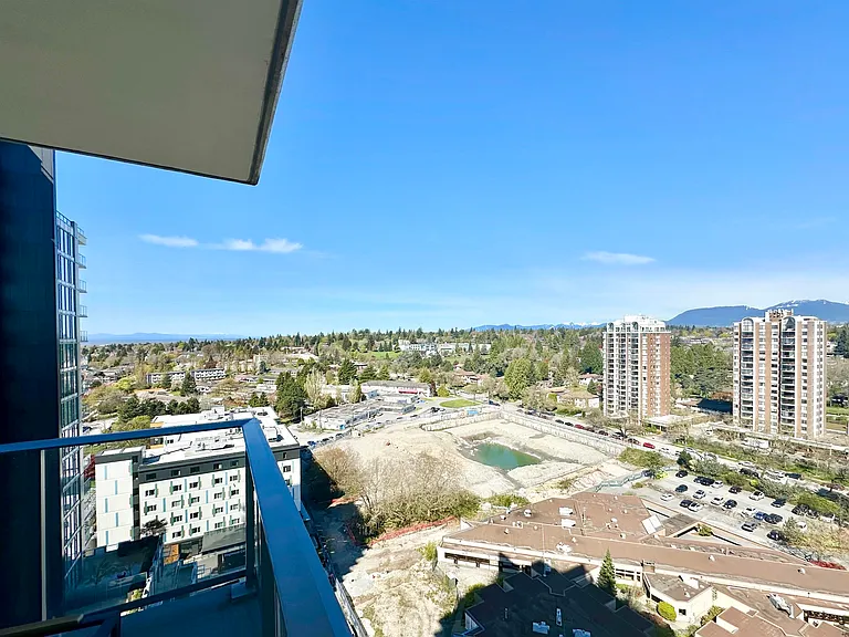 7433 Cambie St #1907 — Photo 15