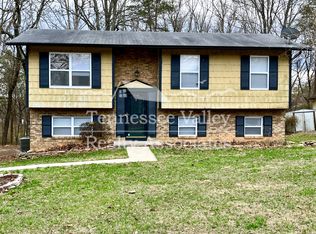 6620 Trousdale Rd, Knoxville, TN 37921
