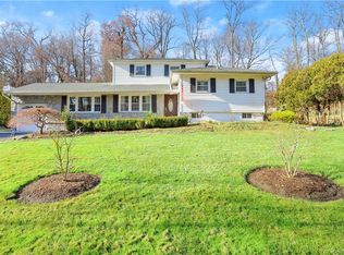 276 Pinebrook Blvd, New Rochelle, NY 10804